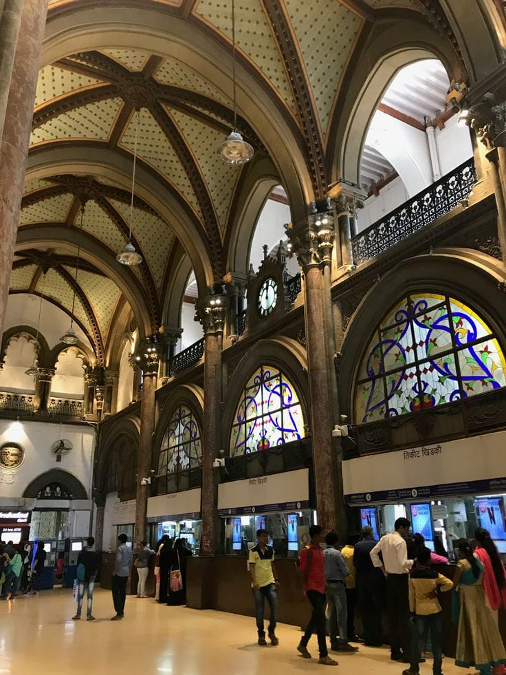 Digital Lounge at Mumbai Central Station